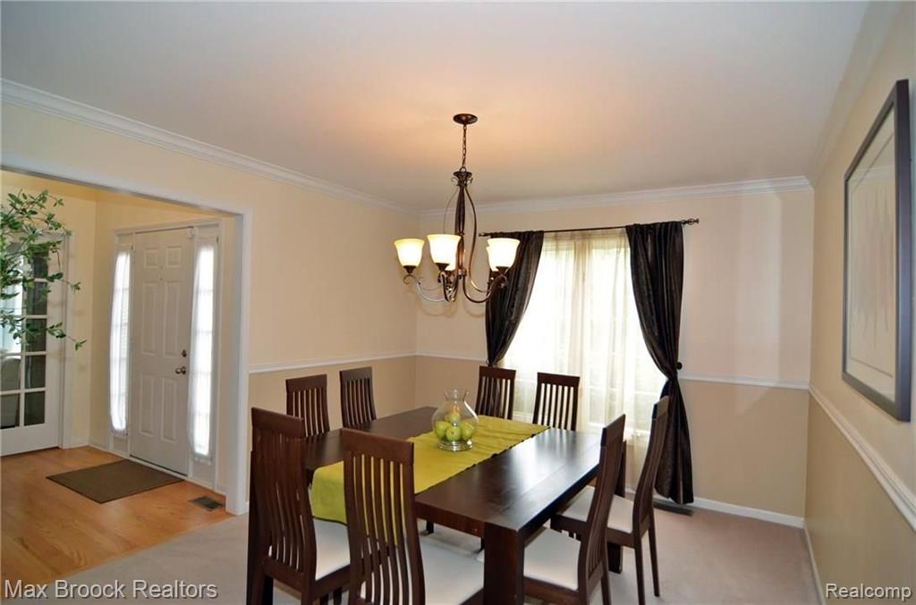 1923 Cloverdale Drive Rochester, MI 48307 - Photo 12 of 30