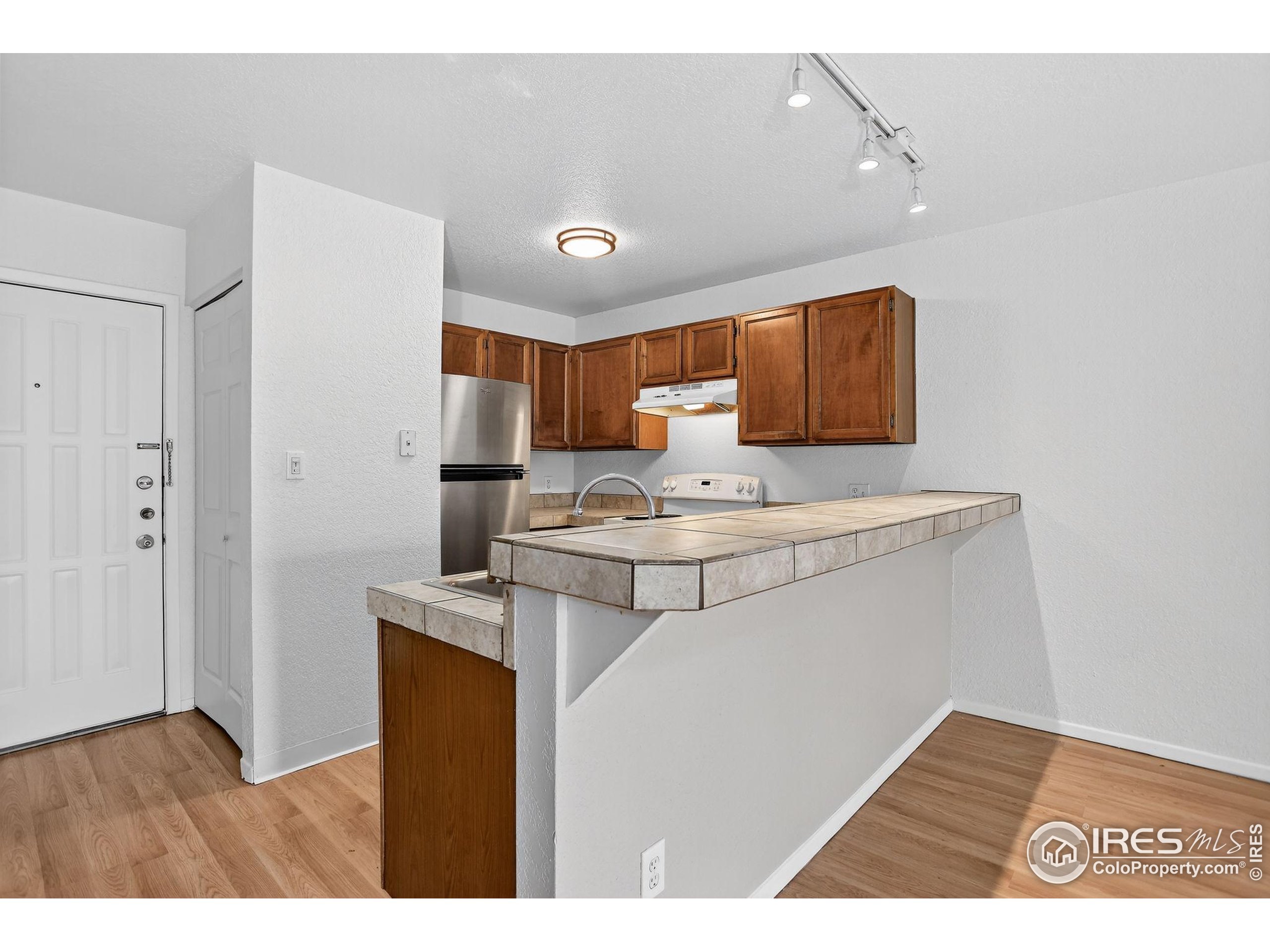 3535 28th Street, Unit 202 Boulder, CO 80301 - Photo 7 of 31