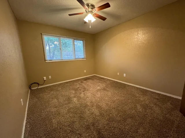 $1,350 | 3103 75th Street, Unit B, Lubbock, TX 79423