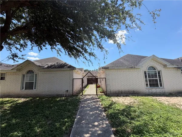 $1,000 | 2508 Cervantes Avenue, Edinburg, TX 78541