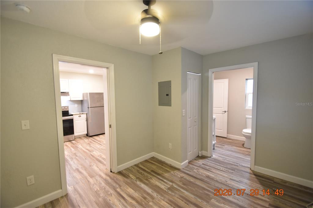419 Stremma Road Largo, FL 33770 - Photo 10 of 24 Gallery Image 10