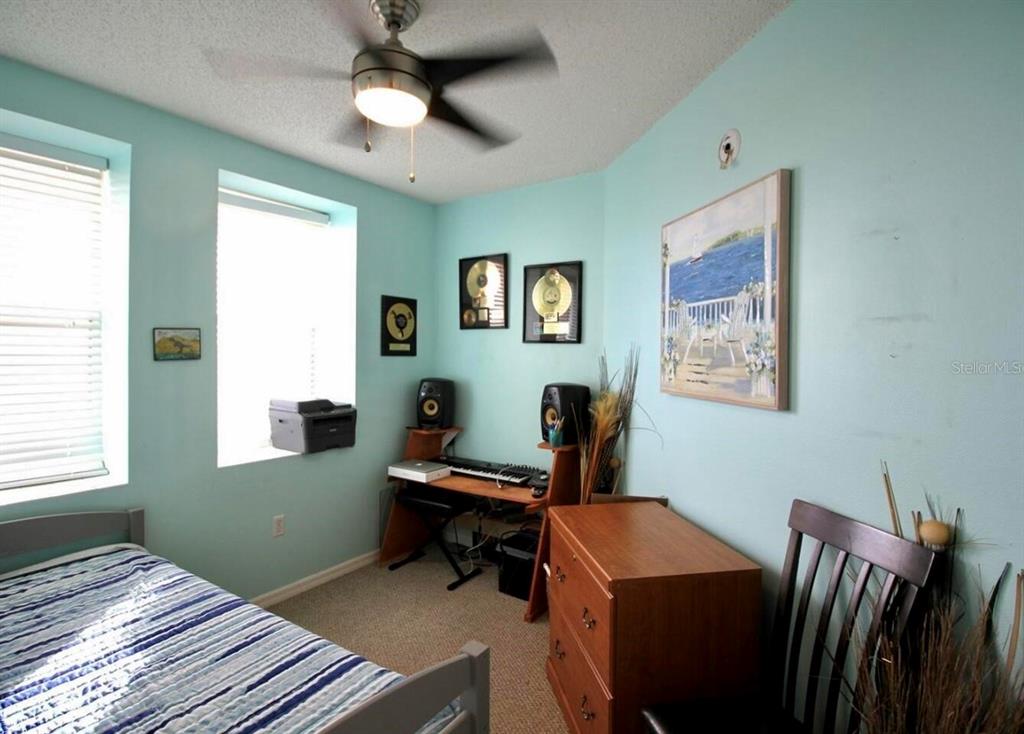 6425 Shoreline Drive, Unit 10503 St. Petersburg, FL 33708 - Photo 8 of 11