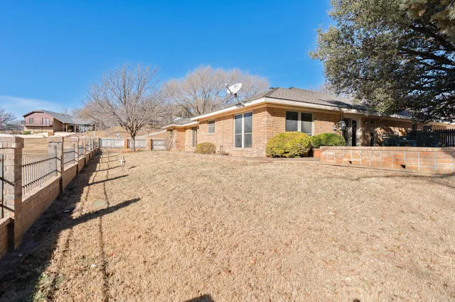 $430,000 | 75 Country Club Drive, Canyon, TX 79015