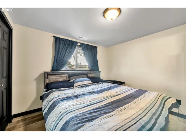 $400,000 | 3740 Marshall Avenue, Eugene, OR 97402