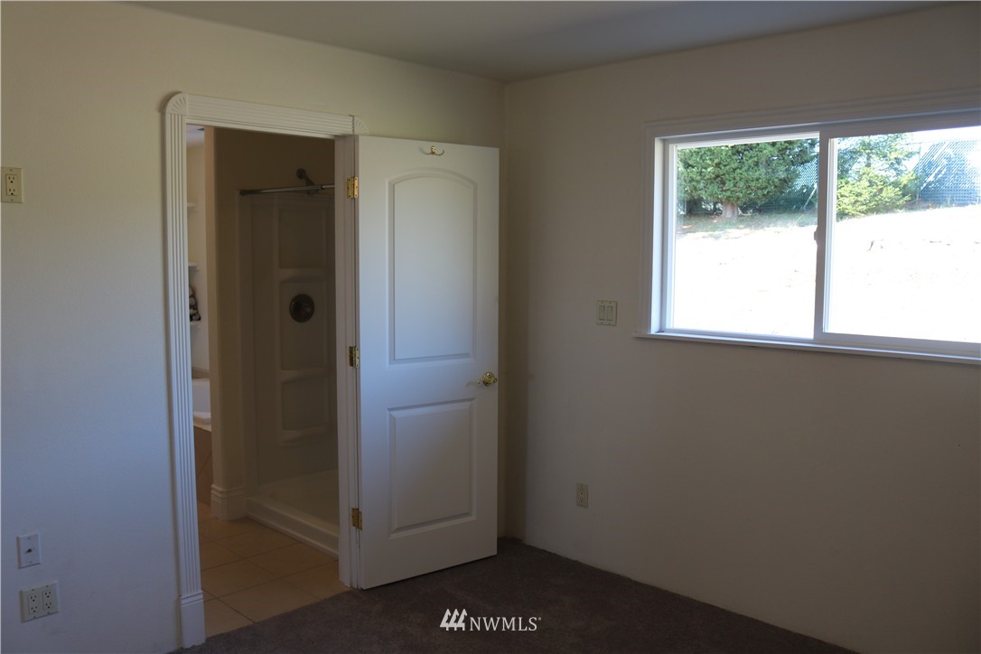 5464 Salish Road Blaine, WA 98230 - Photo 9 of 15 Gallery Image 9