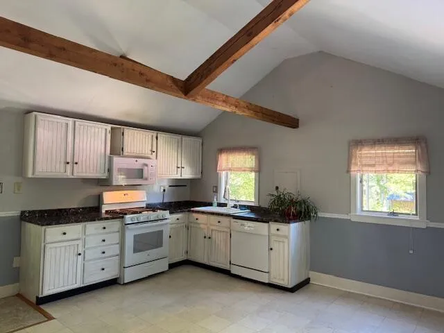 $281,500 | 27 Dodge Road, Edgecomb, ME 04556