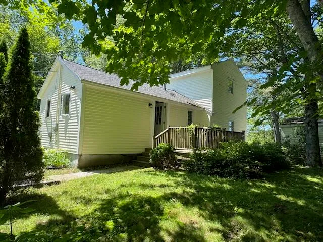$281,500 | 27 Dodge Road, Edgecomb, ME 04556