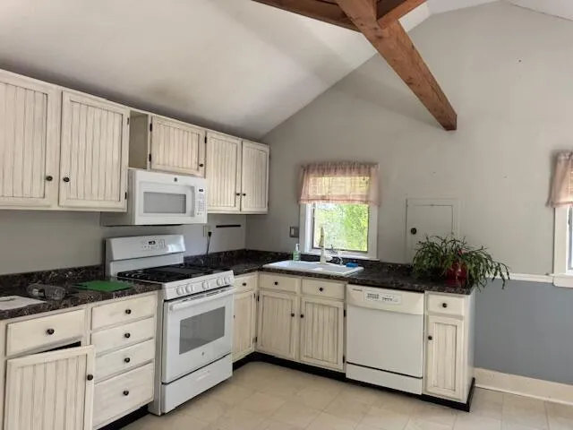 $281,500 | 27 Dodge Road, Edgecomb, ME 04556