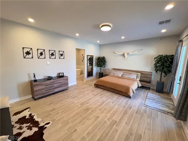 $4,295 | 4760 Windy Hollow Street, Las Vegas, NV 89130