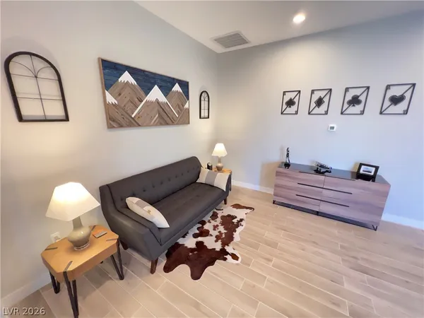 $4,295 | 4760 Windy Hollow Street, Las Vegas, NV 89130