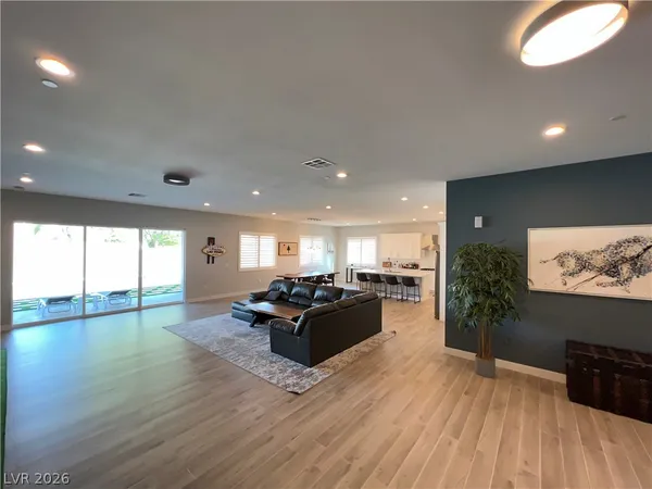 $4,295 | 4760 Windy Hollow Street, Las Vegas, NV 89130