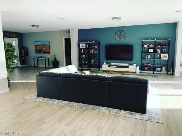 $4,295 | 4760 Windy Hollow Street, Las Vegas, NV 89130