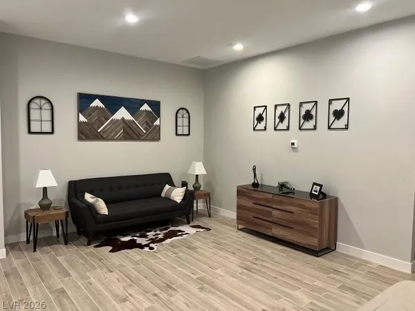 $4,295 | 4760 Windy Hollow Street, Las Vegas, NV 89130