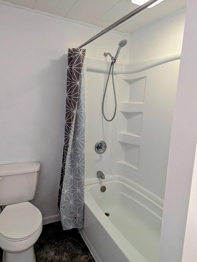 237 Crystal Springs Road Graniteville, SC 29829 - Photo 11 of 19 MBath Tub