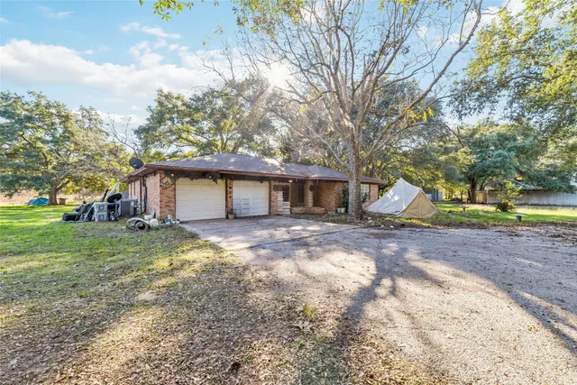 $450,000 | 1819 Y. U. Jones Road, Richmond, TX 77469