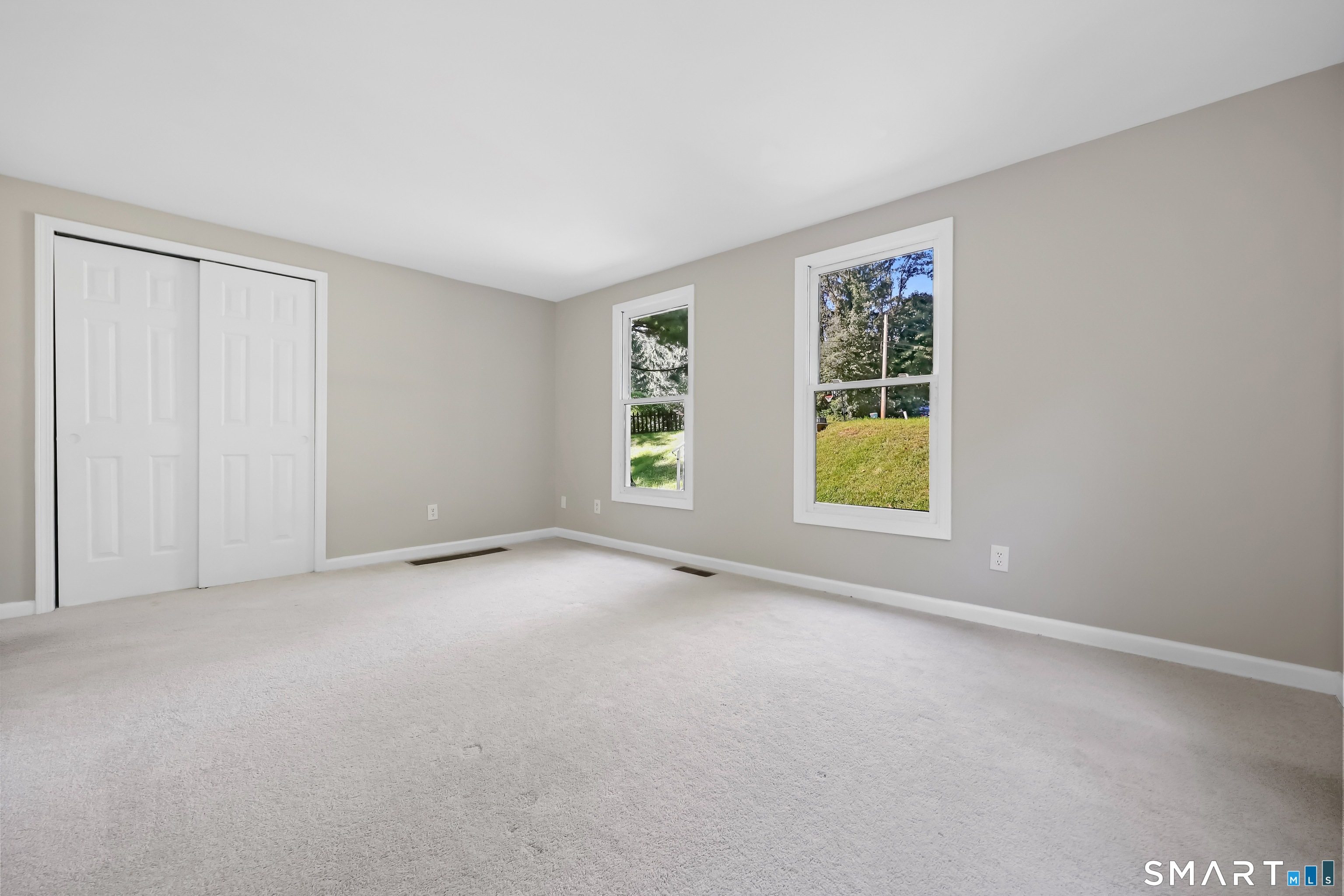 61 Rolling Green Road Bethany, CT 06524 - Photo 16 of 34 First Floor Den