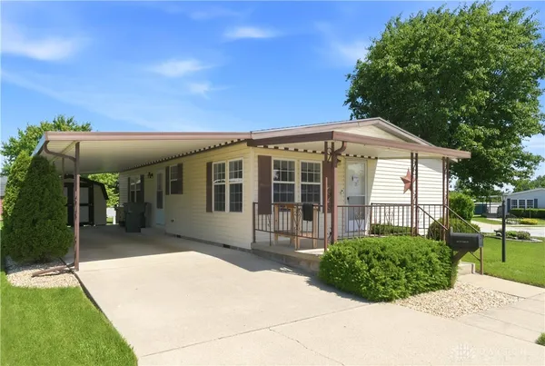 $132,000 | 306 Village Court, Fairborn, OH 45324