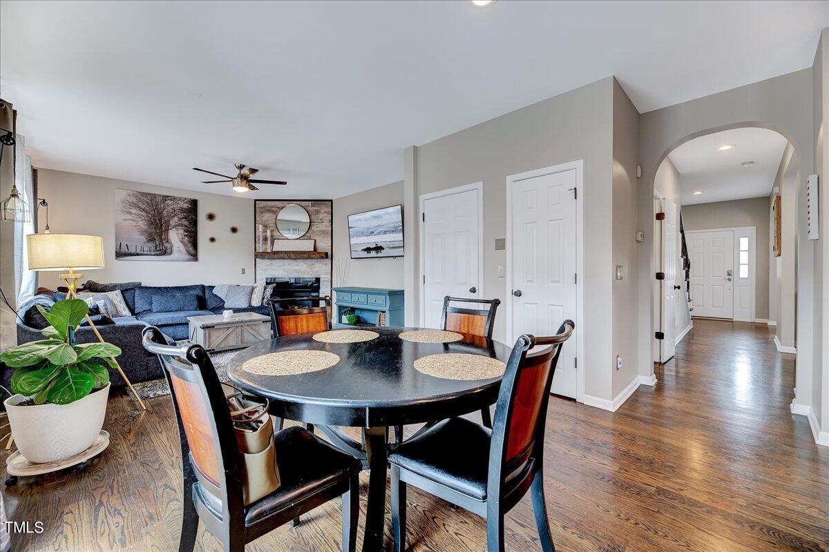 2708 Kinsley Place Raleigh, NC 27616 - Photo 11 of 30 Breakfast