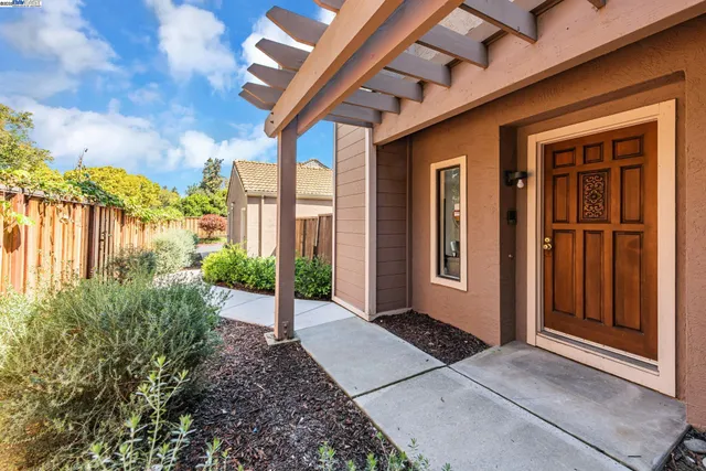 $1,199,000 | 3810 Burton Common, Fremont, CA 94536