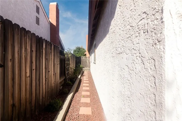 $524,900 | 2074 East Valleywood Street, Colton, CA 92324