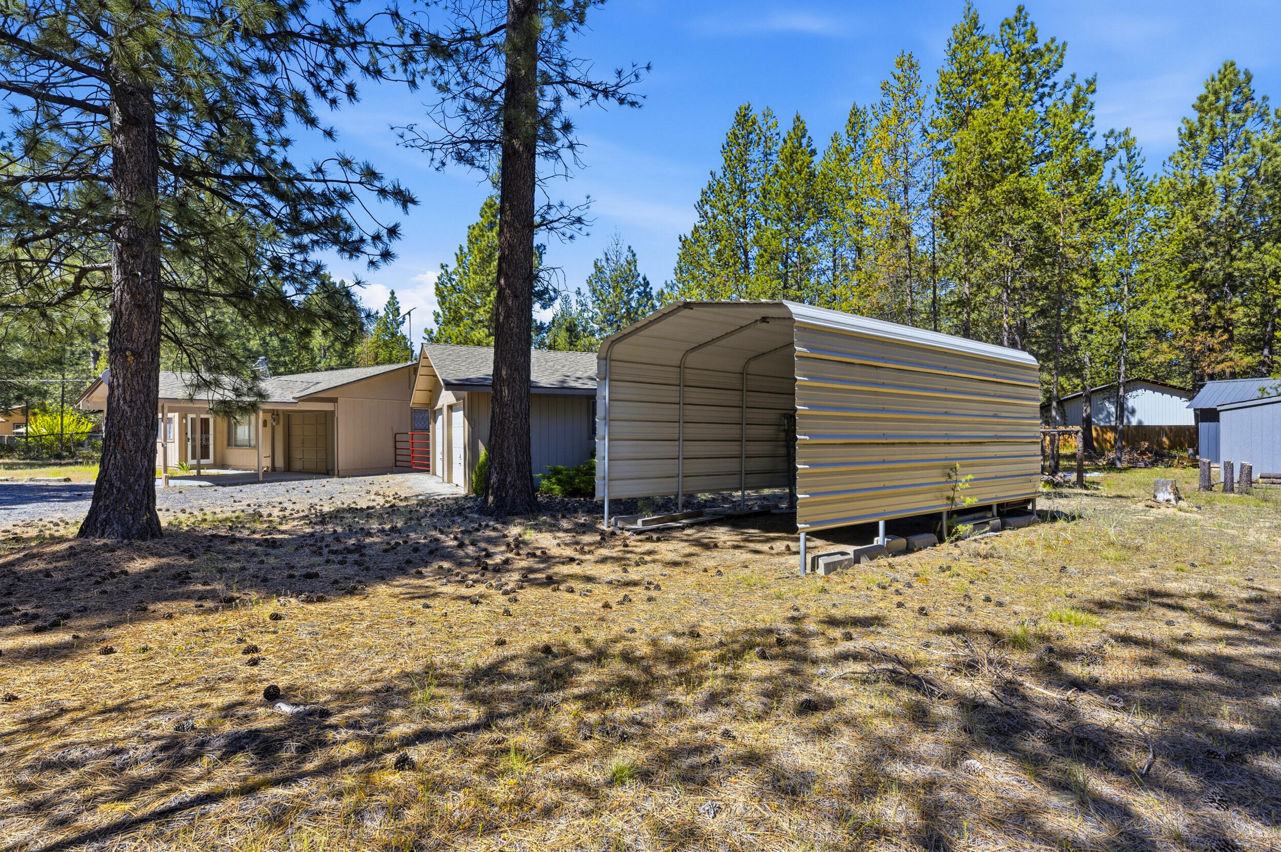 50868 Doe Loop La Pine, OR 97739 - Photo 40 of 51 a view of a house with a yard