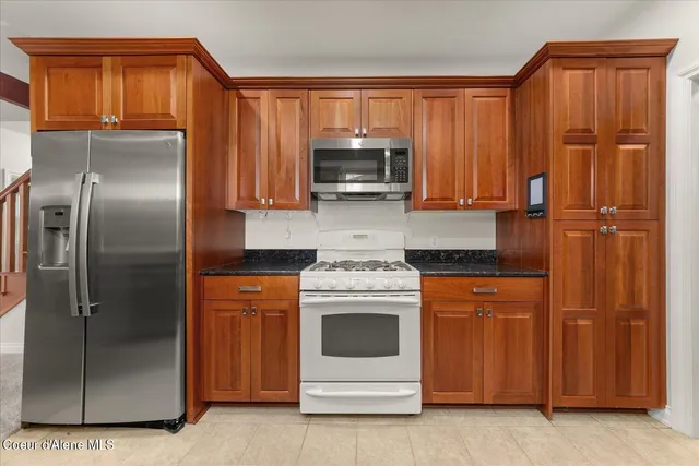 $599,000 | 1004 Park Avenue, Unit 1004, Sandpoint, ID 83864