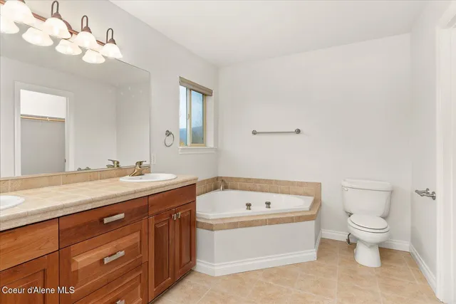 $599,000 | 1004 Park Avenue, Unit 1004, Sandpoint, ID 83864