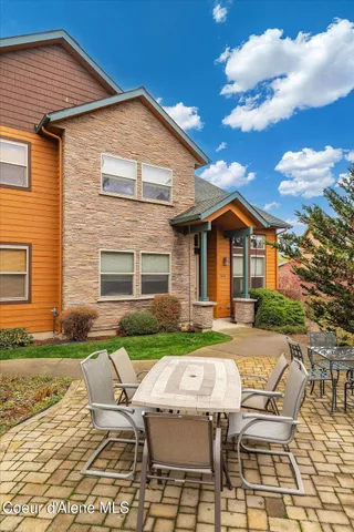 $599,000 | 1004 Park Avenue, Unit 1004, Sandpoint, ID 83864