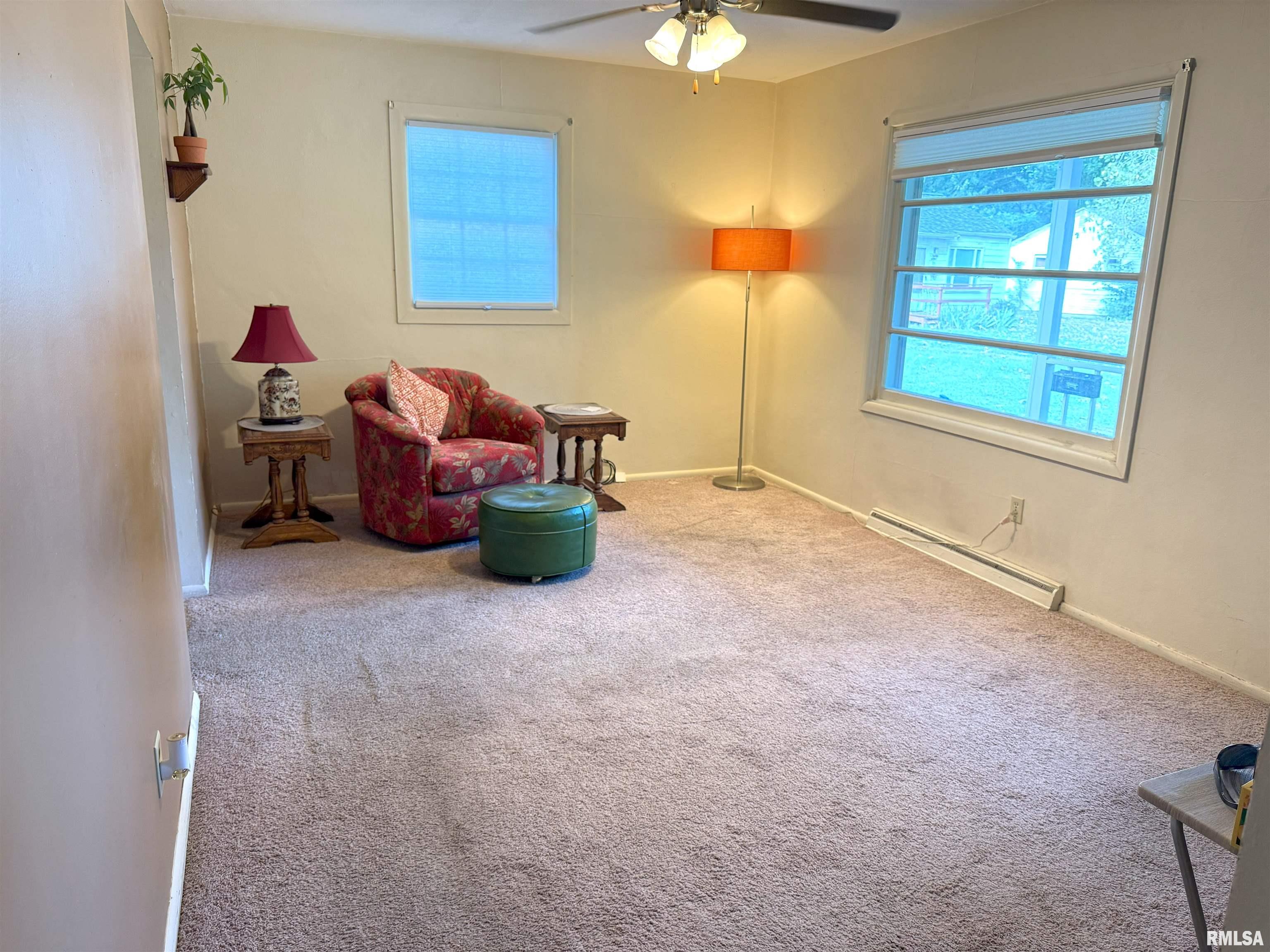 17 Lilac Lane Springfield, IL 62702 - Photo 6 of 14 Gallery Image 6