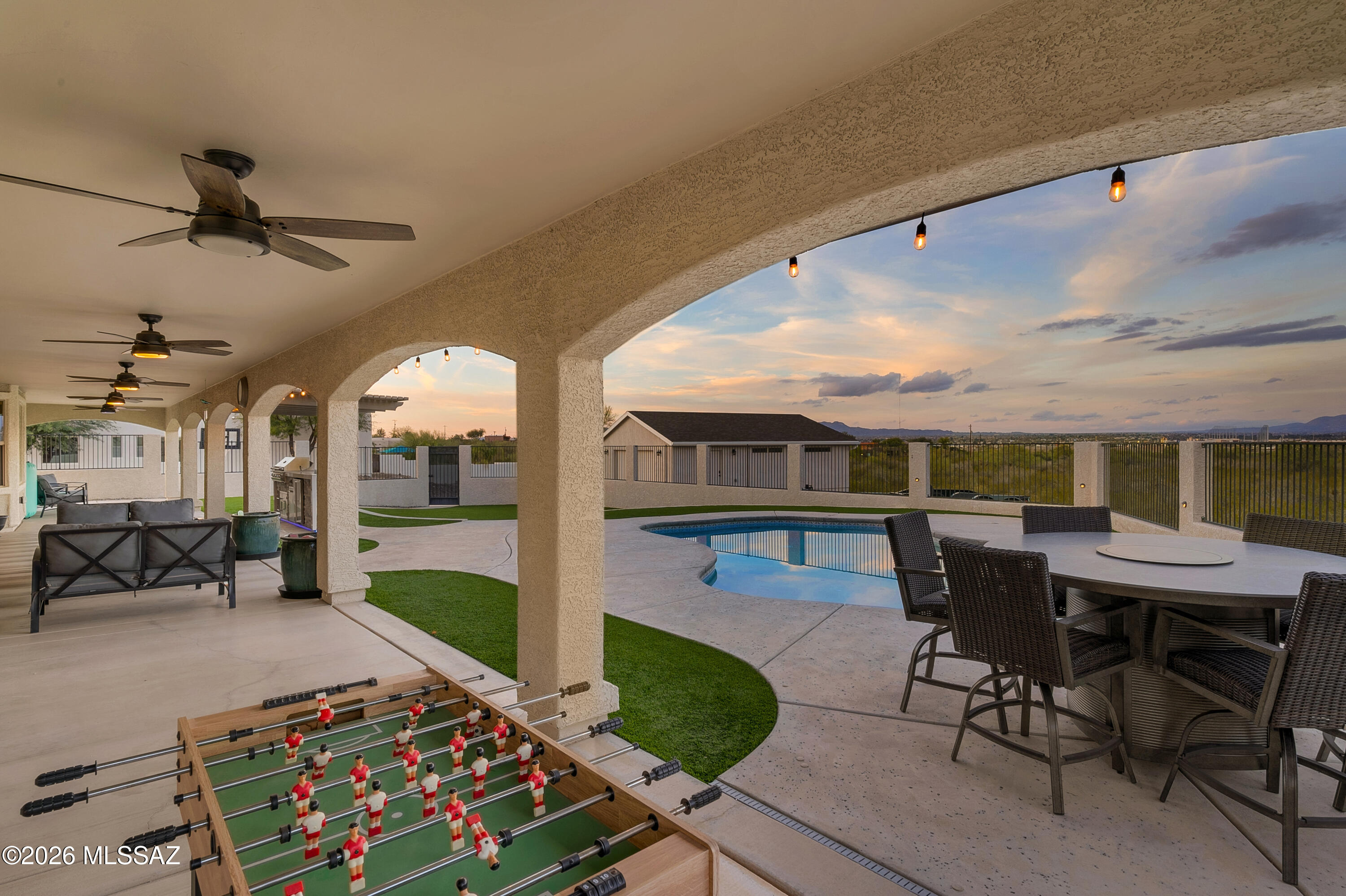 4892 West Sunset Road Tucson, AZ 85743 - Photo 19 of 45 Full Patio