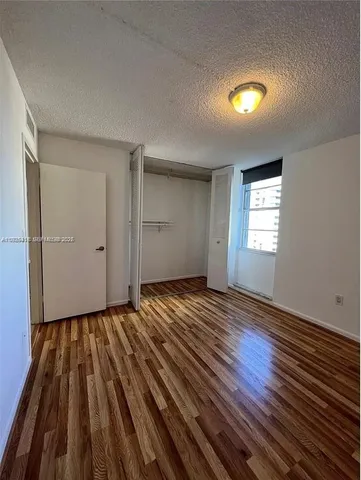 $2,600 | 145 Southeast 25th Road, Unit 801, Miami, FL 33129