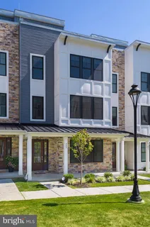 $1,225,000 | 353 Horseshoe Trail, Newtown Square, PA 19073