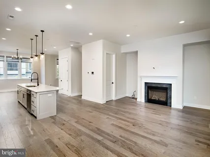 $1,225,000 | 353 Horseshoe Trail, Newtown Square, PA 19073