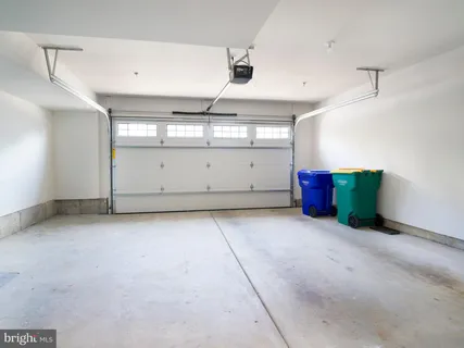 $1,225,000 | 353 Horseshoe Trail, Newtown Square, PA 19073