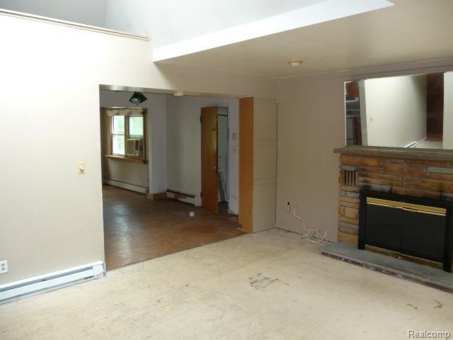 6130 Rochester Road Troy, MI 48085 - Photo 5 of 19 P1000294