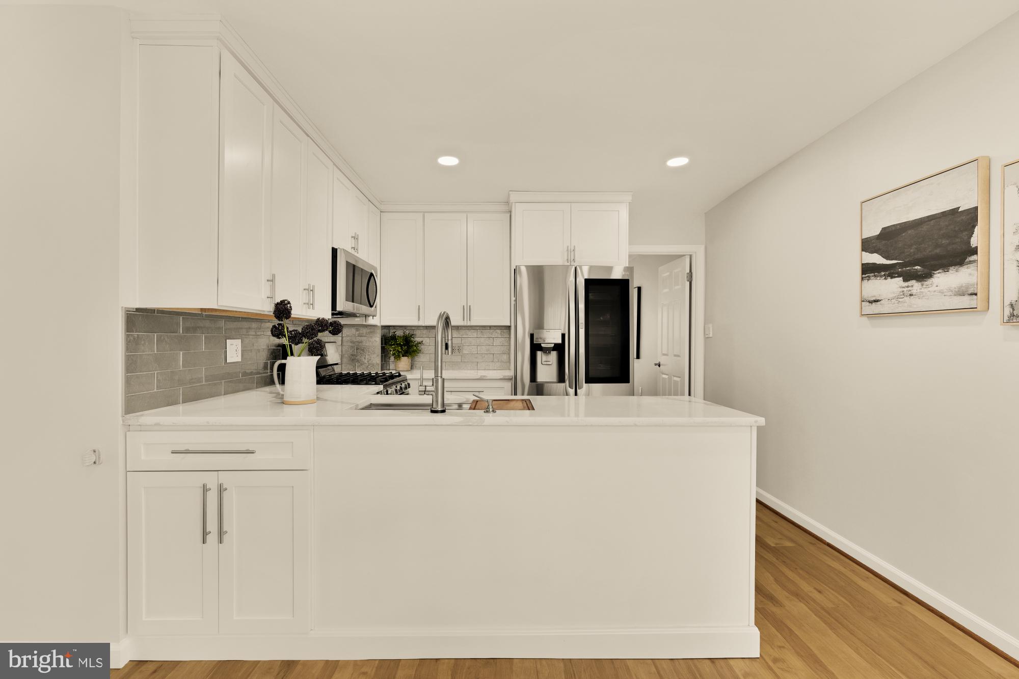 8107 Inverness Ridge Road Rockville, MD 20854 - Photo 9 of 52