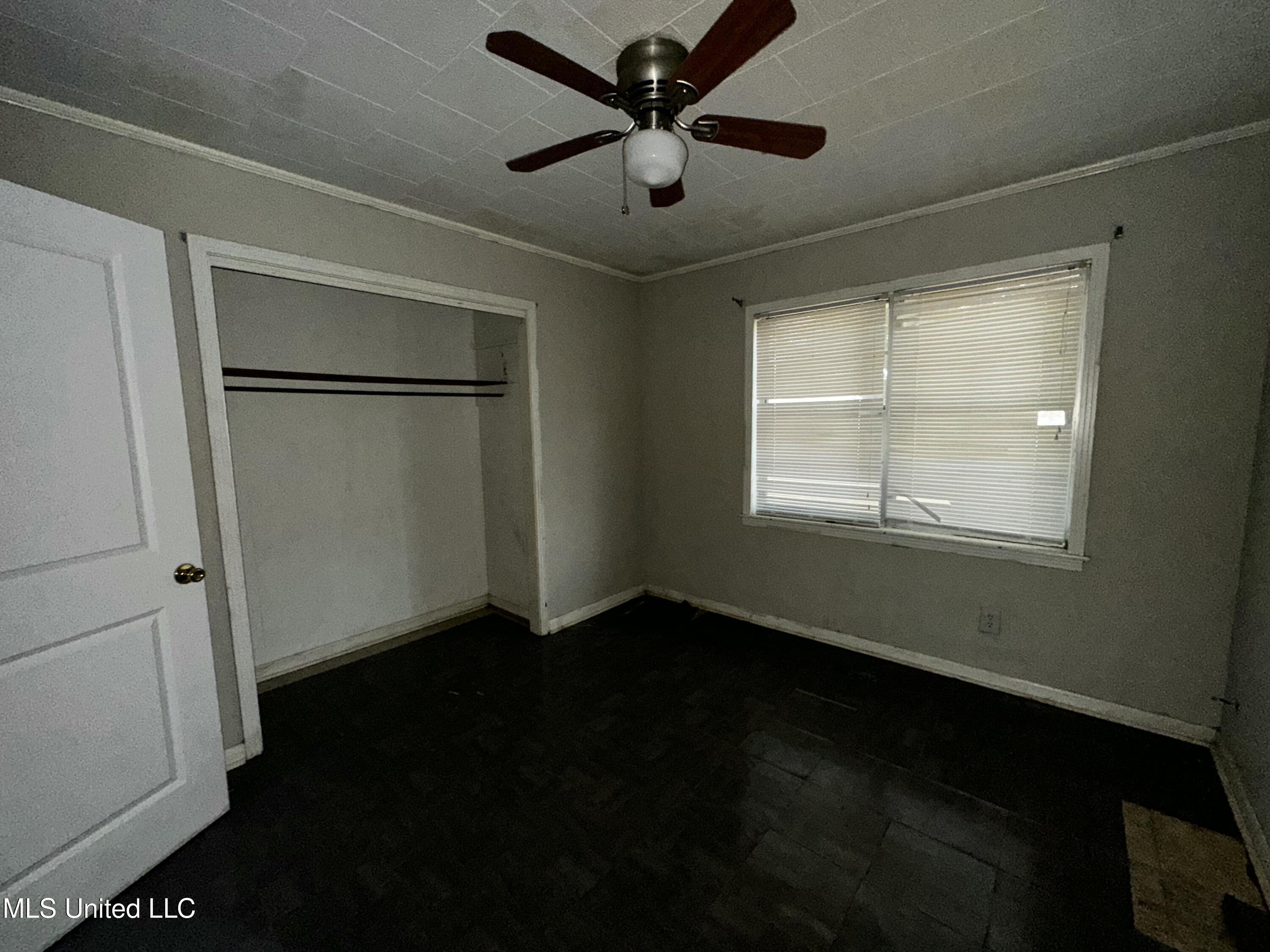 633 Jefferson Street New Hebron, MS 39140 - Photo 18 of 36 IMG_0338