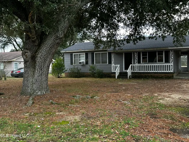 $63,500 | 633 Jefferson Street, New Hebron, MS 39140