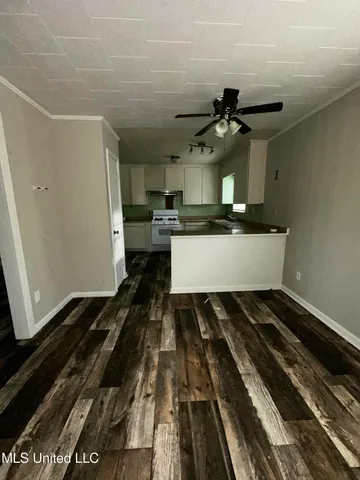 $63,500 | 633 Jefferson Street, New Hebron, MS 39140