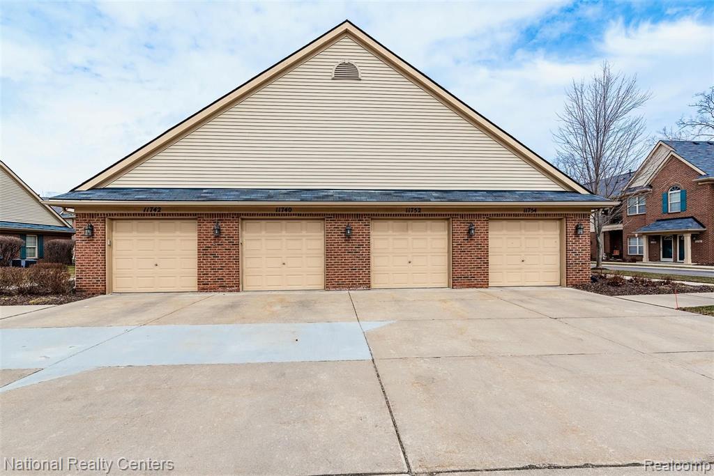 11740 Farmington Road Livonia, MI 48150 - Photo 31 of 31