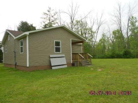 8475 North State Road Otisville, MI 48463 - Photo 16 of 18 20390842-16.JPG