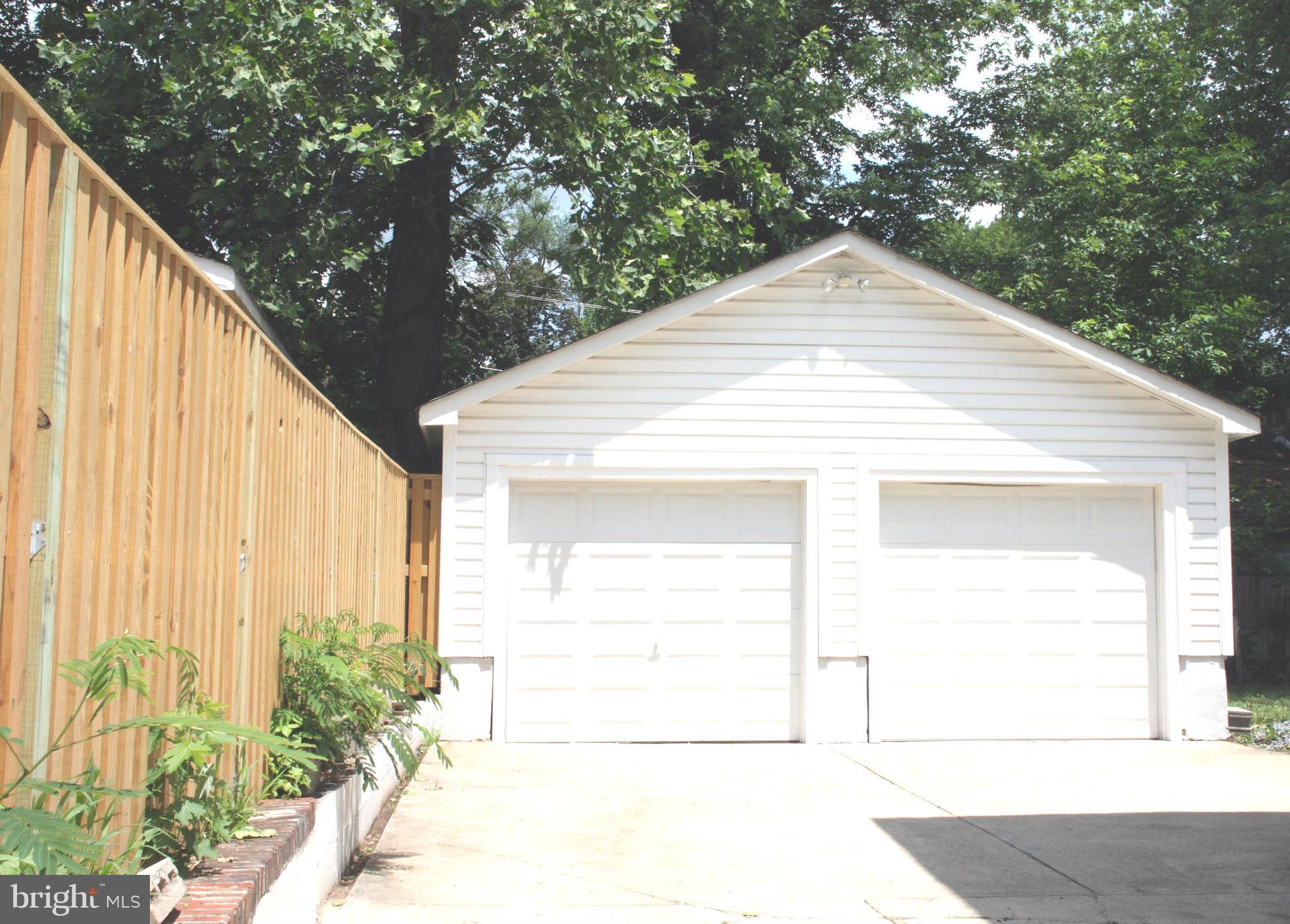 11605 Goodloe Road Silver Spring, MD 20906 - Photo 17 of 19 Exterior (General)