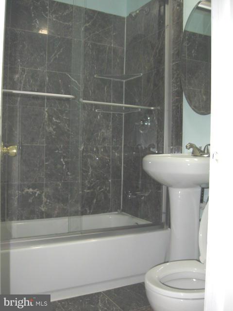 11605 Goodloe Road Silver Spring, MD 20906 - Photo 6 of 19 Bath