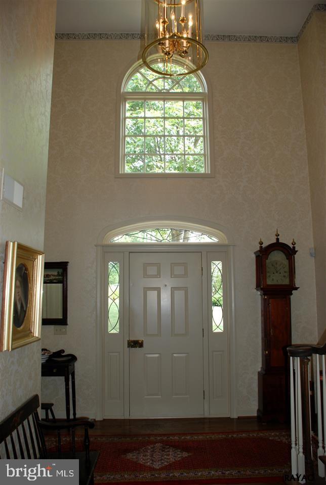 1540 Dunster Road York, PA 17403 - Photo 3 of 36 Gallery Image 3