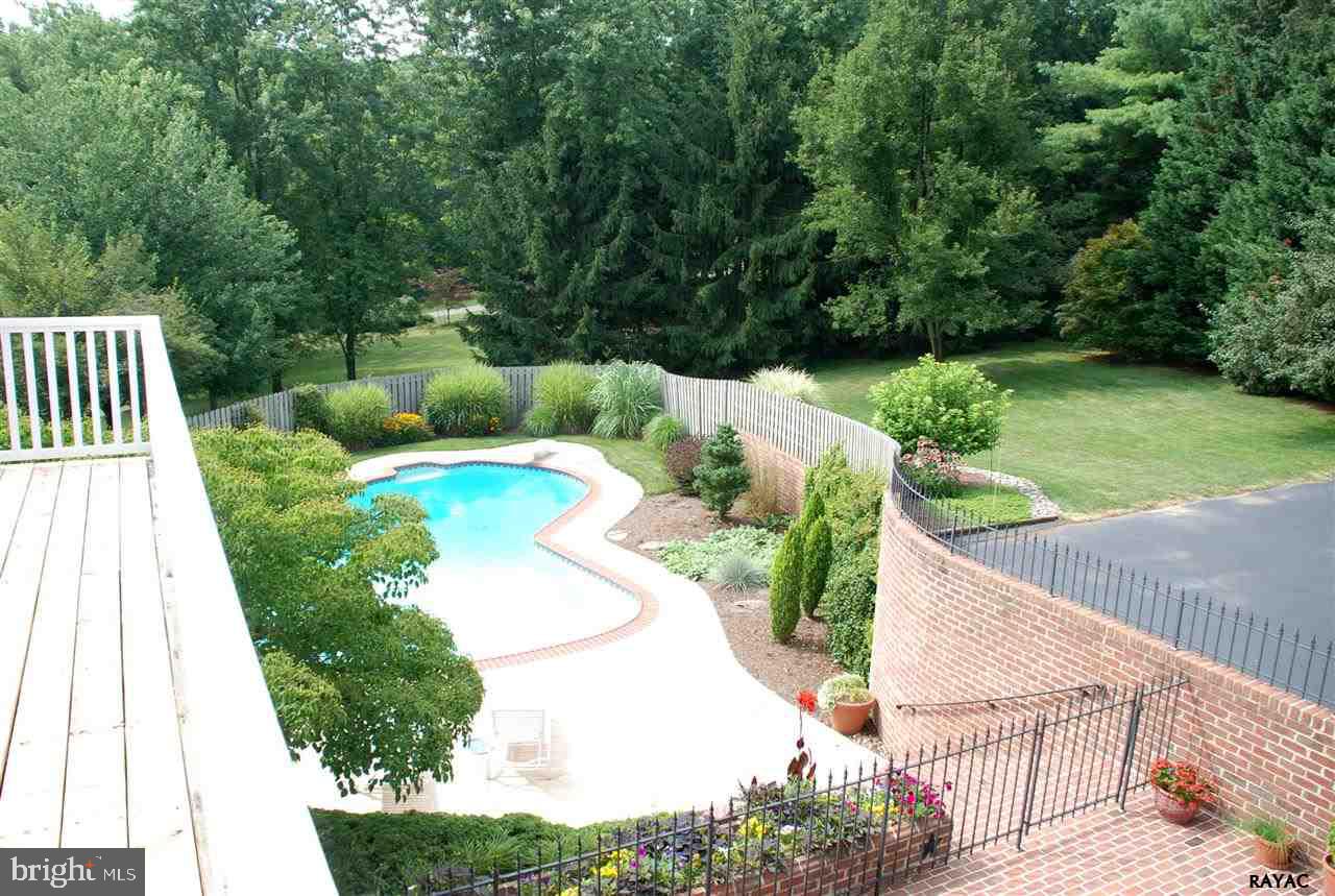 1540 Dunster Road York, PA 17403 - Photo 21 of 36 Gallery Image 21