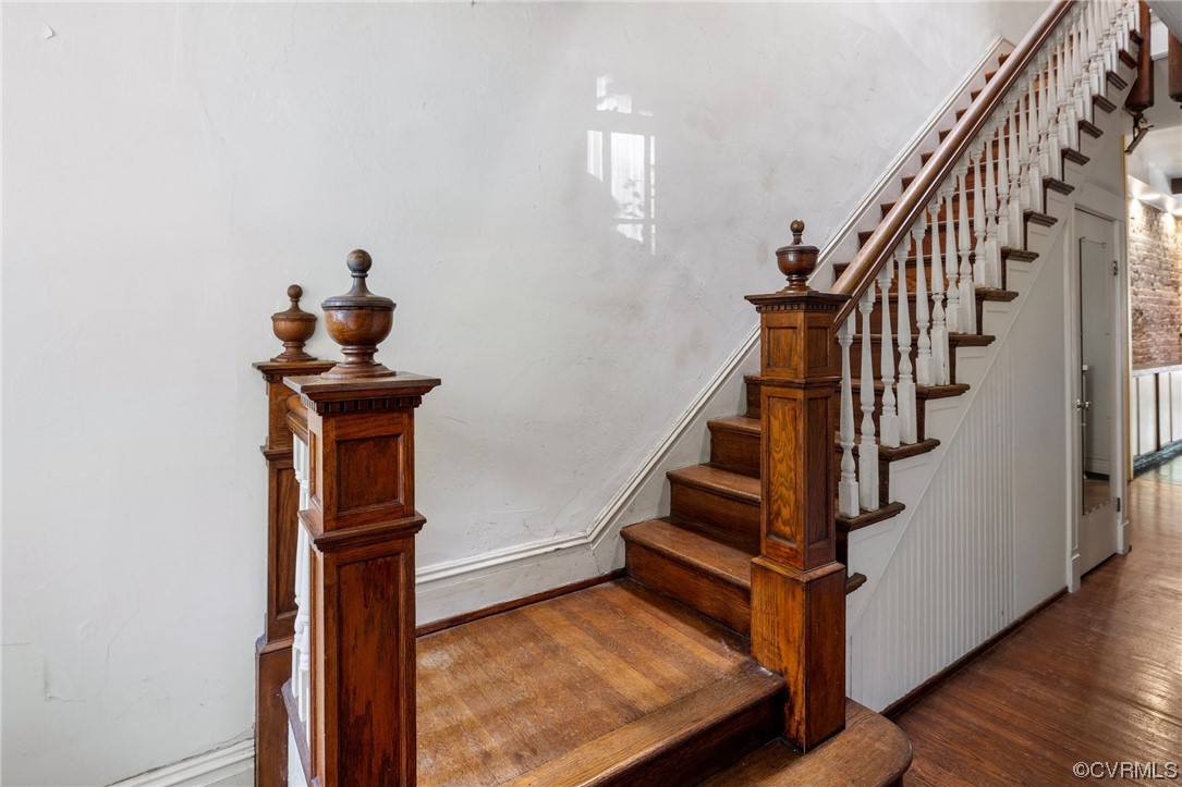 2018 Floyd Avenue Richmond, VA 23220 - Photo 7 of 36 a view of entryway and hall with wooden floor