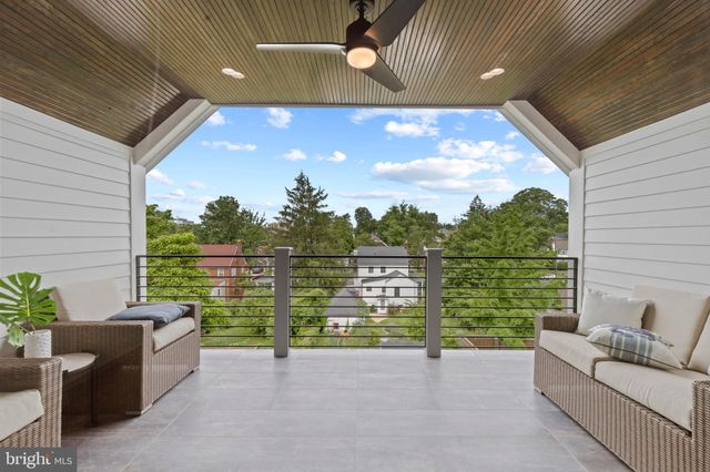 $2,550,000 | 1212 North Stafford Street, Arlington, VA 22201