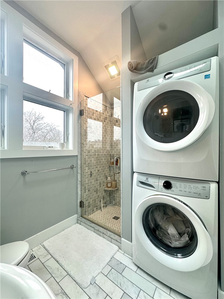 10 Young Street, Unit 3 Newport, RI 02840 - Photo 23 of 29