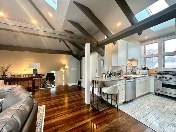 $15,000 | 10 Young Street, Unit 3, Newport, RI 02840