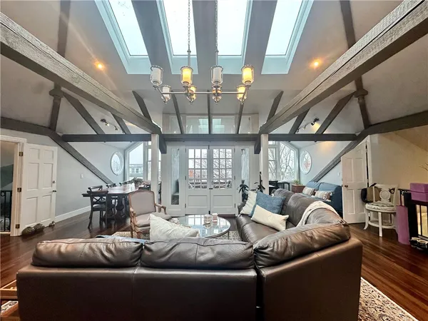 $15,000 | 10 Young Street, Unit 3, Newport, RI 02840